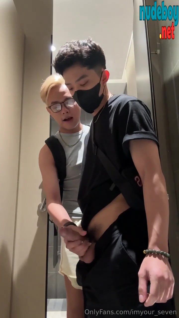 neverbeandy, Suck cock drink semen imyour_seven in the toilet