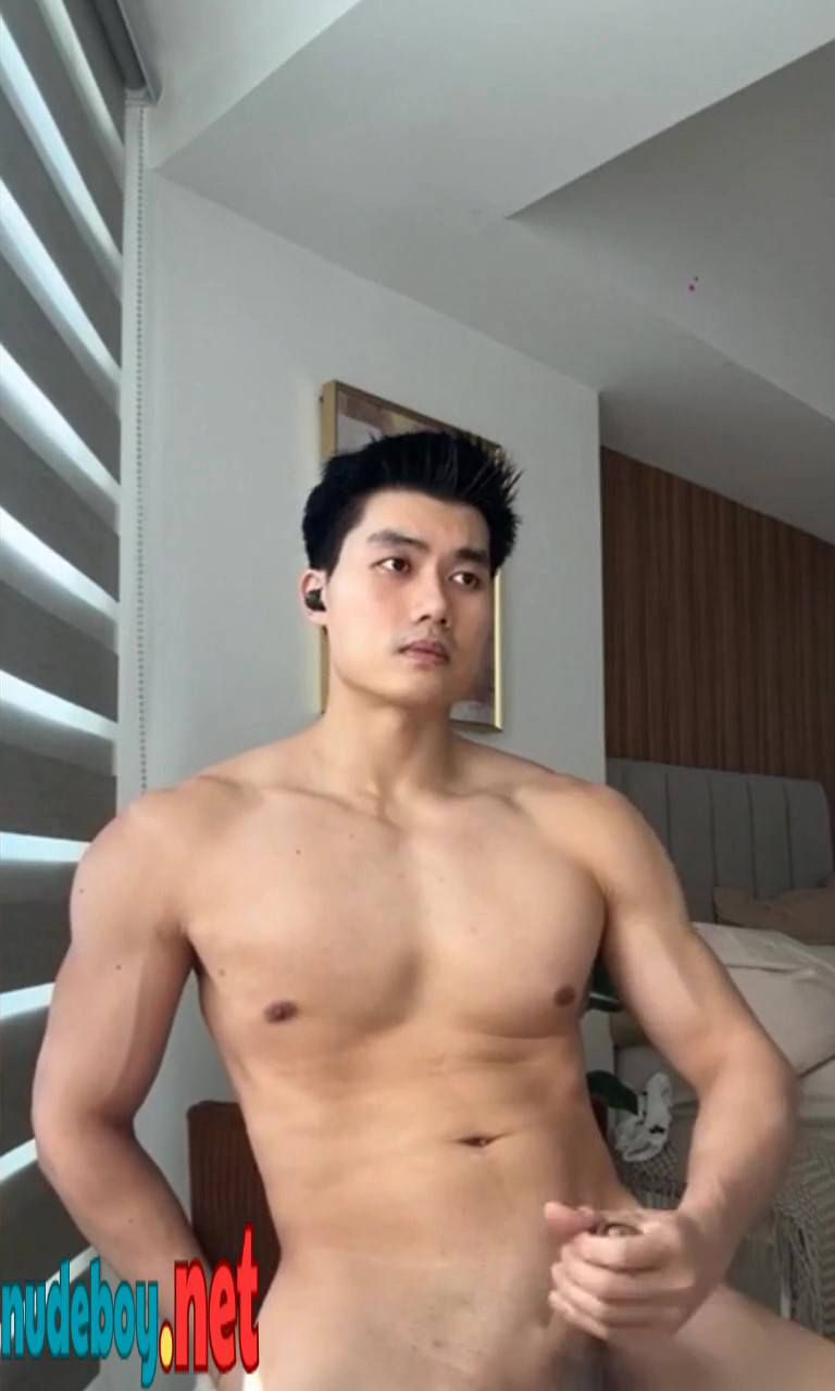 btmbrown - Aiden Jin